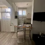 Апартаменти Heart Of The Ultracentral Old Town Бухарест