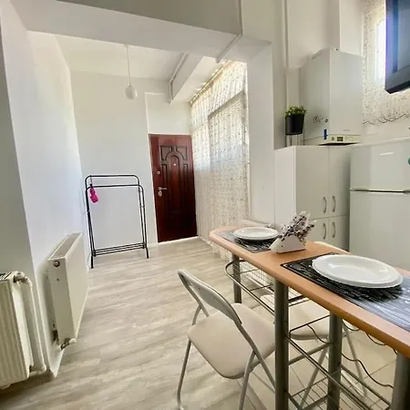 Heart Of The Ultracentral Old Town Bükreş