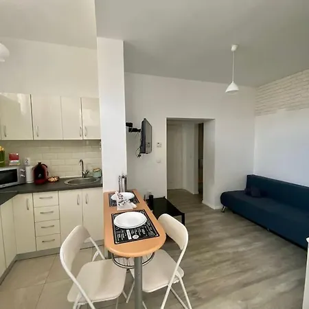 Heart Of The Ultracentral Old Town Bukarest